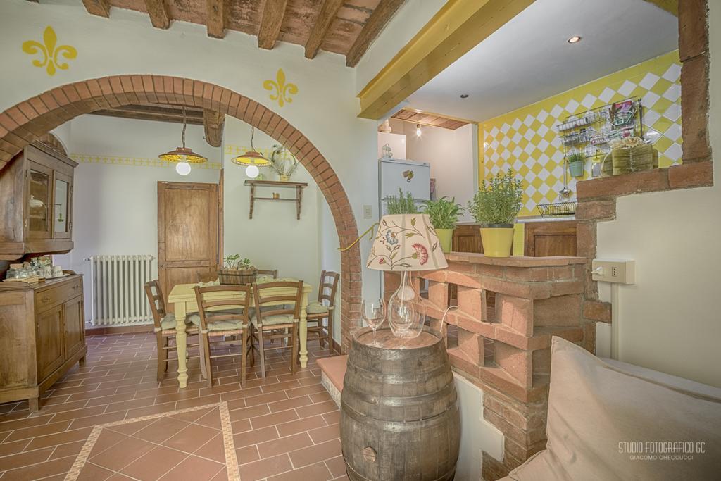 Tognazzi Casa Vacanze - Casa Il Giglio Certaldo Luaran gambar